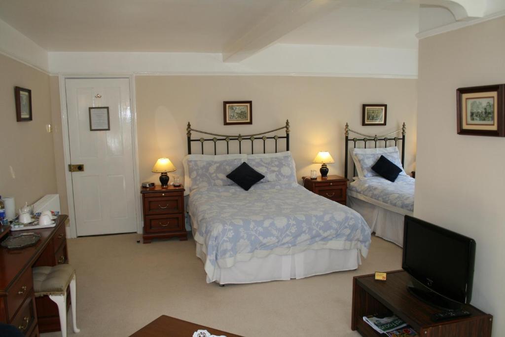 Clayhill House Bed & Breakfast Lyndhurst Exterior photo